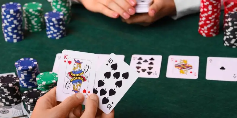 Cần tìm hiểu về các cấu trúc cần ghi nhớ của một ván bài